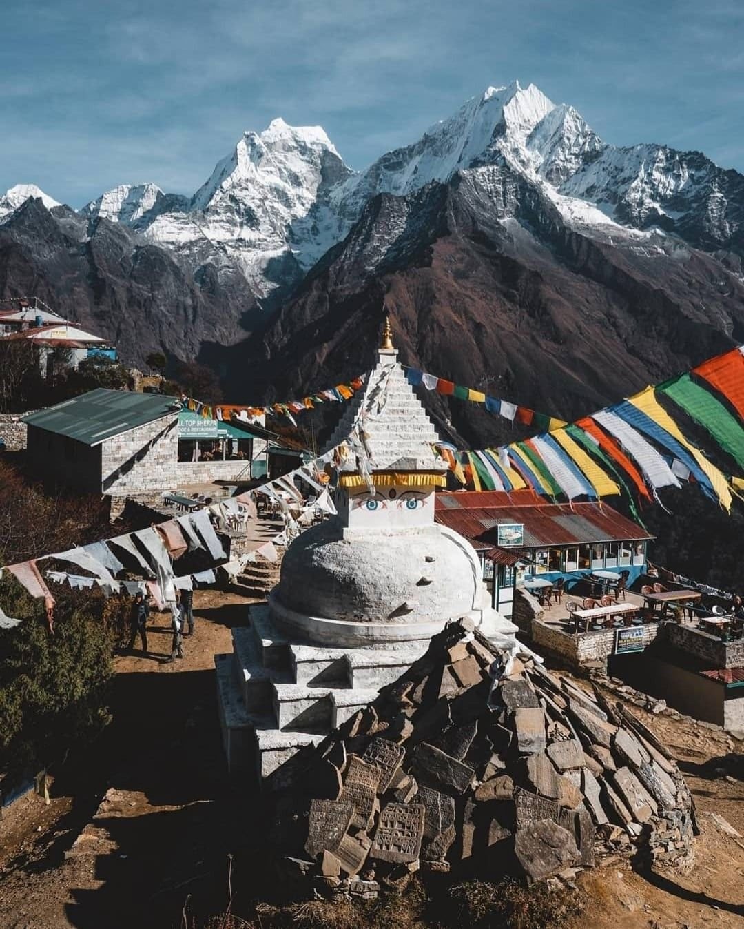 Himalayan experience in the Gokyo region