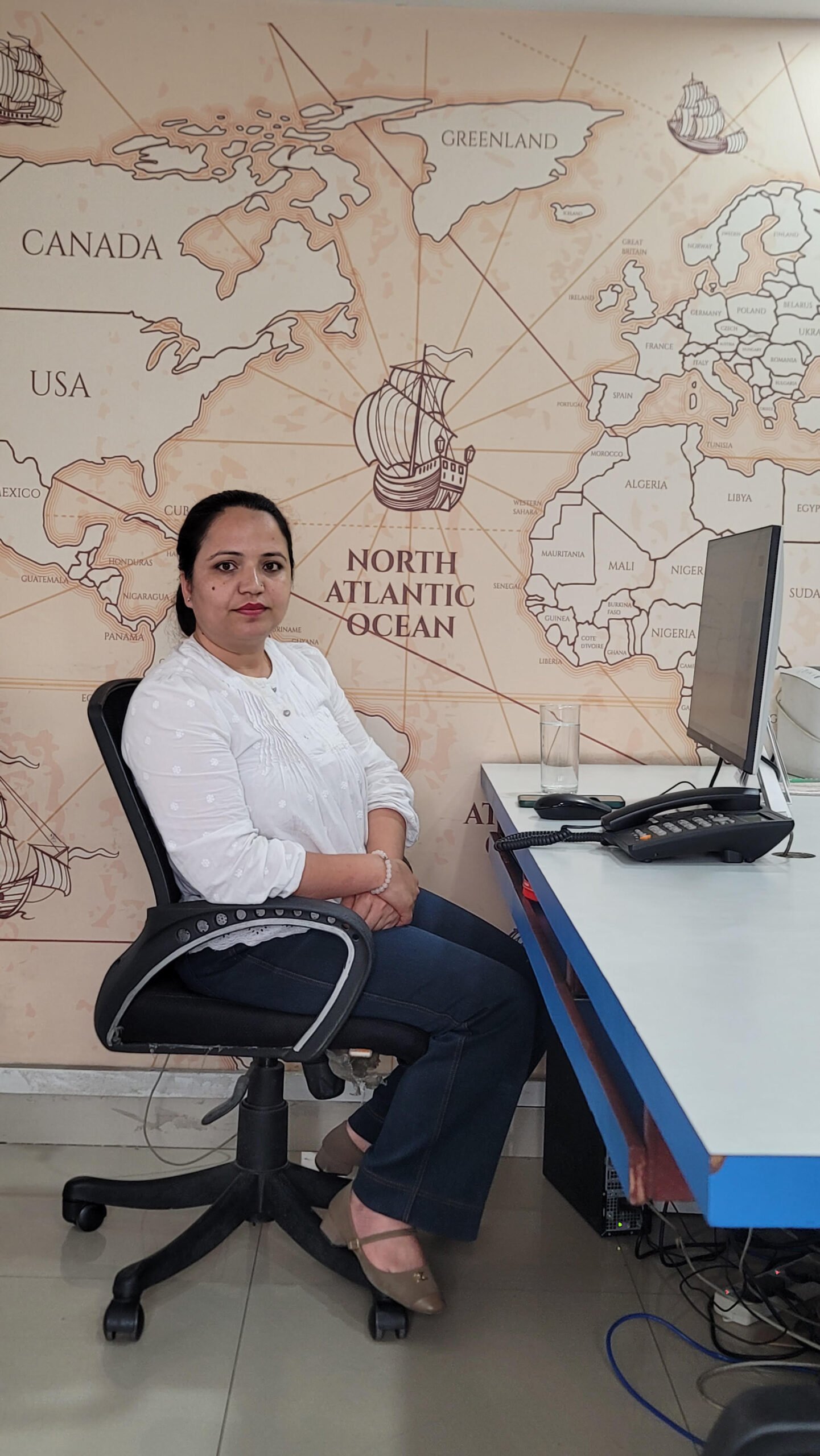 Muna Pudaisin - Co-owner and Admin of Royal Morek