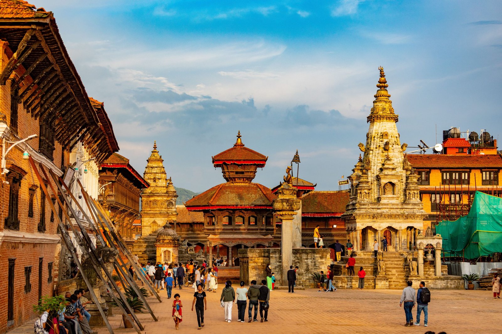 Kathmandu Pokhara Chitwan Tour